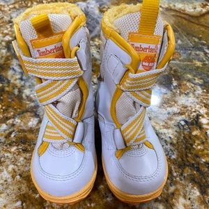 Toddler Timberland boots (unisex) 5.0